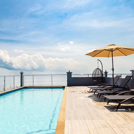 Palmbeach Resort & Spa Mactan, Cebu