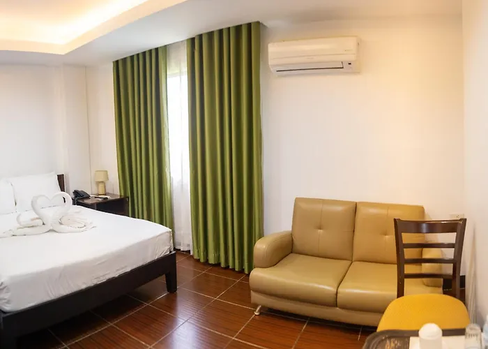 Palmbeach Mactan Cebu Powered By Cocotel