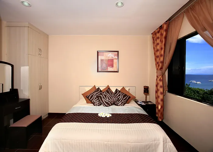 Palmbeach Mactan Cebu Powered By Cocotel Lapu-Lapu City
