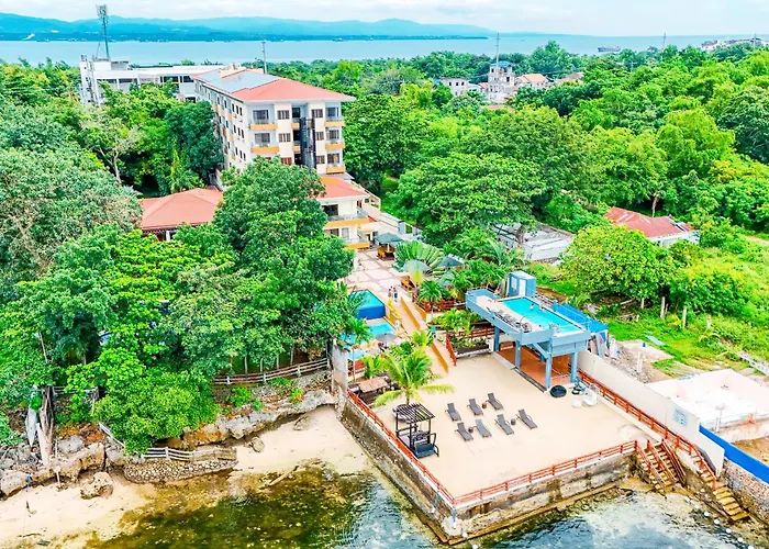 Palmbeach Mactan Cebu Powered By Cocotel Resort