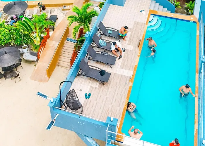 Resort Palmbeach Mactan Cebu Powered By Cocotel Lapu-Lapu City